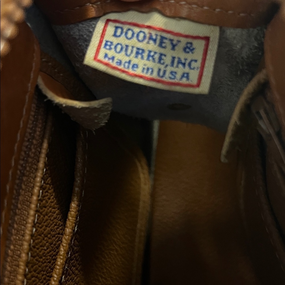 Dooney & Bourke Peddle leather crossbody with matching wallet - Picture 5 of 9